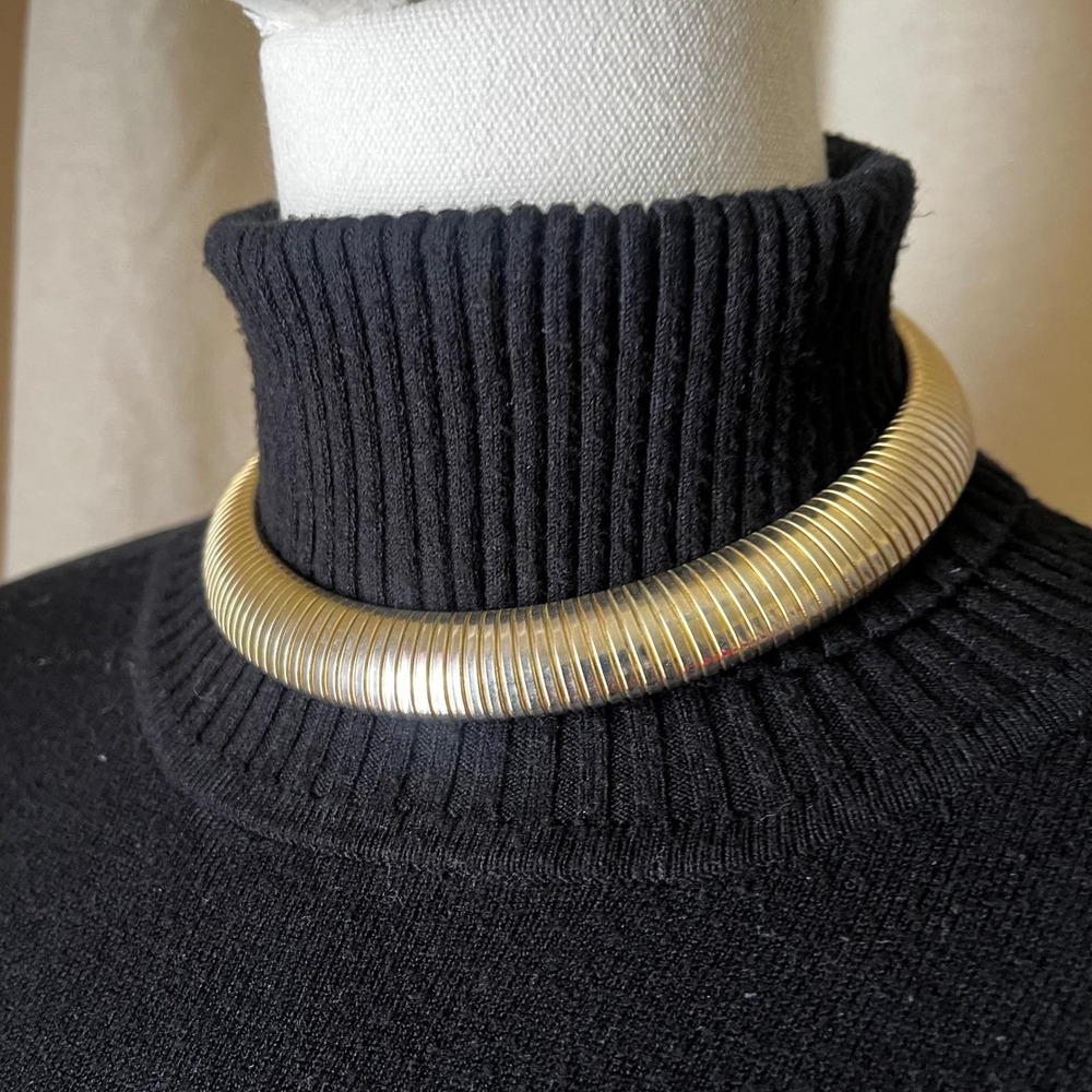 Vintage Ribbed Gold Omega Collar Necklace 16" Wide Choker Minimal Statement
